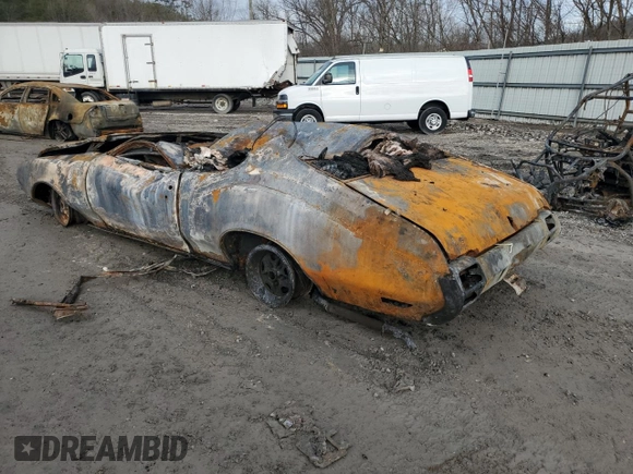 1972 Oldsmobile Cutlass z VIN 3G87H2R102297, wystawiony jako Copart lot #85957834 z przebiegiem Nie podano mil oraz Nie do naprawy. Historia ofert i sprzedaży dostępna na DreamBid. Obrazek 2.