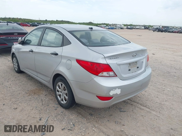 2012 Hyundai Accent GLS z VIN KMHCT4AE8CU095891, wystawiony jako IAAI lot #42256404 z przebiegiem 171 514 mil mil oraz . Historia ofert i sprzedaży dostępna na DreamBid. Obrazek 3.