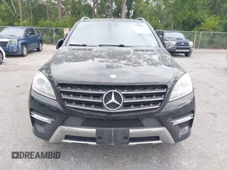 2014 Mercedes-Benz M 350 with VIN 4JGDA5HB0EA280601, listed as a IAAI auction lot 41871333 with 109,789 mi miles and . Bid and sale history available at DreamBid. Image 12.