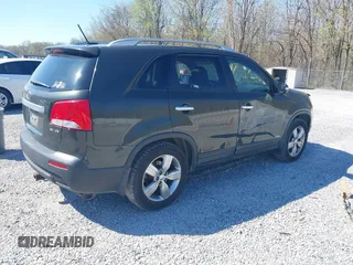 2012 Kia Sorento EX with VIN 5XYKUDA21CG245246, listed as a IAAI auction lot 41845366 with 249,513 mi miles. Bid and sale history available at carsss.com. Image 4.