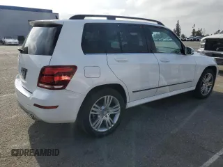 2013 Mercedes-Benz GLK 350 z VIN WDCGG5HB9DG107035, wystawiony jako Copart lot #56608515 z przebiegiem 171 469 mil mil oraz Tytuł czysty. Historia ofert i sprzedaży dostępna na DreamBid. Obrazek 3.