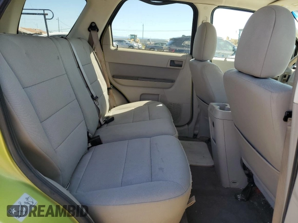 2012 Ford Escape XLT z VIN 1FMCU0D74CKA12634, wystawiony jako Copart lot #56332815 z przebiegiem 149 390 mil mil oraz Szkoda całkowita • Salvage title. Historia ofert i sprzedaży dostępna na DreamBid. Obrazek 11.