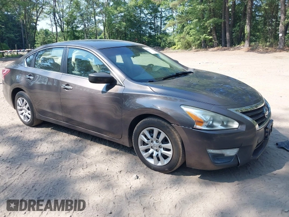 2013 Nissan Altima SV with VIN 1N4AL3AP0DC292204, listed as a IAAI auction lot 42844510 with 173,596 mi miles and . Bid and sale history available at DreamBid. Image 1.