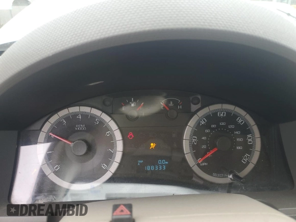 2008 Ford Escape XLT z VIN 1FMCU93148KA42466, wystawiony jako Copart lot #55590225 z przebiegiem 188 333 mil mil oraz Szkoda całkowita • Salvage title. Historia ofert i sprzedaży dostępna na DreamBid. Obrazek 9.