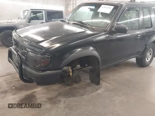 2000 Ford Explorer z VIN 1FMYU60X2YUA61809, wystawiony jako IAAI lot #42414796 z przebiegiem 167 129 mil mil oraz . Historia ofert i sprzedaży dostępna na DreamBid. Obrazek 6.