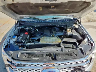 2019 Ford Expedition Platinum with VIN 1FMJU1MT4KEA65194, listed as a Copart auction lot 58161715 with 100,983 mi miles and Salvage title. Bid and sale history available at DreamBid. Image 12.