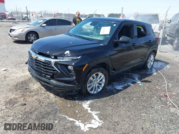 2025 Chevrolet TrailBlazer LS with VIN KL79MMSP8SB065034, listed as a IAAI auction lot 41811431 with Not Provided miles and . Bid and sale history available at DreamBid. Image 2.