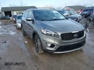 2016 Kia Sorento EX with VIN 5XYPHDA59GG004366, listed as a IAAI auction lot 41723841 with 23,284 mi miles. Bid and sale history available at carsss.com. Image 1.