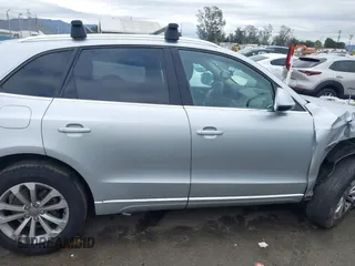 2013 Audi Q5 Premium Plus with VIN WA1LFAFPXDA057449, listed as a IAAI auction lot 41776269 with 105,145 mi miles. Bid and sale history available at carsss.com. Image 13.