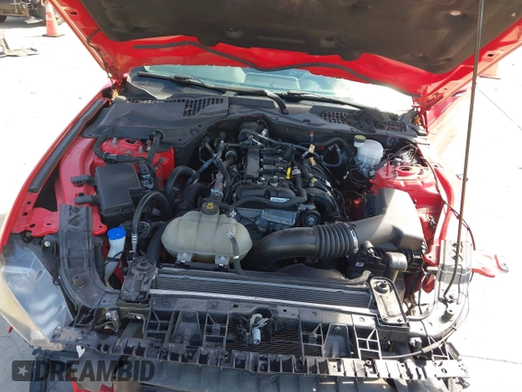 2022 Ford Mustang EcoBoost z VIN 1FA6P8TH1N5101036, wystawiony jako IAAI lot #41629909 z przebiegiem 39 781 mil mil oraz . Historia ofert i sprzedaży dostępna na DreamBid. Obrazek 10.