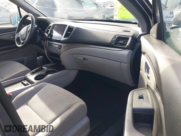 2016 Honda Pilot EX with VIN 5FNYF5H33GB015231, listed as a IAAI auction lot 41809357 with 145,970 mi miles. Bid and sale history available at carsss.com. Image 5.
