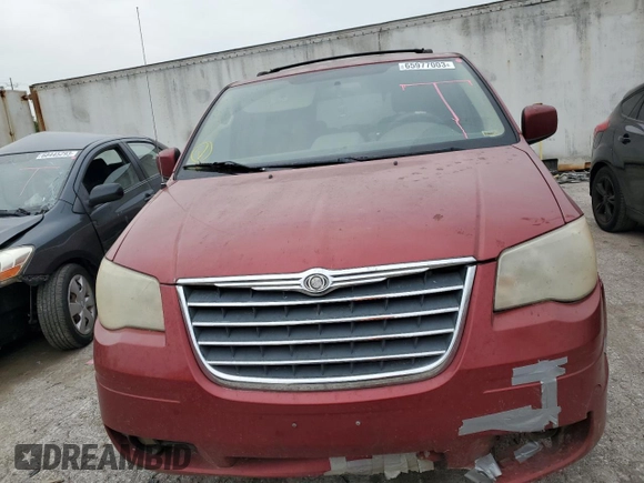 2009 Chrysler Town & Country Touring with VIN 2A8HR54199R678640, listed as a Copart auction lot 58213814 with 264,796 mi miles and Non Repairable. Bid and sale history available at DreamBid. Image 5.
