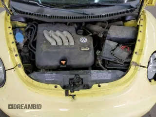 2001 Volkswagen Beetle GLS z VIN 3VWCS21C41M417502, wystawiony jako Copart lot #43071515 z przebiegiem 169 634 mil mil oraz Szkoda całkowita • Salvage title. Historia ofert i sprzedaży dostępna na DreamBid. Obrazek 11.