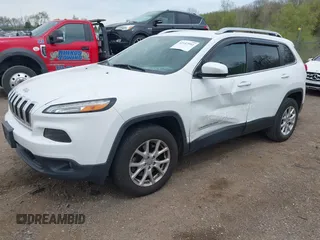 2017 Jeep Cherokee Latitude с VIN 1C4PJMCB7HW613130, выставлен на аукционе IAAI как лот 42147951 с пробегом 123 163 миль миль и . История ставок и продаж доступна на DreamBid. Изображение 2.