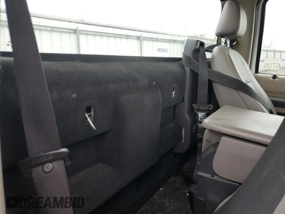2010 Ford F-250 with VIN 1FTNF2A55AEA02289, listed as a Copart auction lot 49126995 with 142,929 mi miles and Salvage title. Bid and sale history available at DreamBid. Image 10.