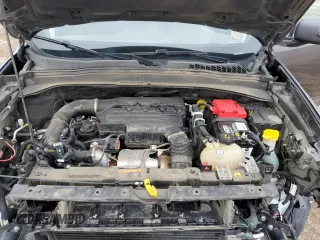 2020 Jeep Renegade Trailhawk z VIN ZACNJBC19LPL42478, wystawiony jako Copart lot #55299935 z przebiegiem 42 355 mil mil oraz Szkoda całkowita • Salvage title. Historia ofert i sprzedaży dostępna na DreamBid. Obrazek 12.