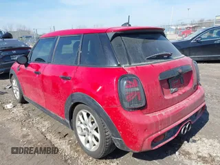 2017 MINI Hardtop 4 Door Cooper S z VIN WMWXU3C36H2F49616, wystawiony jako IAAI lot #41800805 z przebiegiem 114 259 mil mil oraz . Historia ofert i sprzedaży dostępna na DreamBid. Obrazek 3.