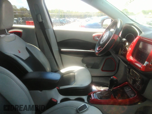 2018 Jeep Compass Limited with VIN 3C4NJCCB4JT358837, listed as a IAAI auction lot 42847013 with 127,958 mi miles and . Bid and sale history available at DreamBid. Image 5.