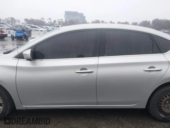 2014 Nissan Sentra S with VIN 3N1AB7AP0EY242497, listed as a IAAI auction lot 41573653 with 89,500 mi miles and . Bid and sale history available at DreamBid. Image 14.