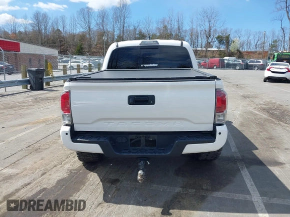 2018 Toyota Tacoma SR with VIN 3TMGZ5AN1JM150189, listed as a IAAI auction lot 41814119 with 109,014 mi miles. Bid and sale history available at carsss.com. Image 16.