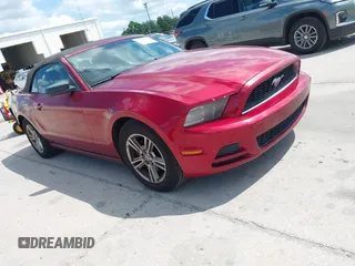 2014 Ford Mustang V6 with VIN 1ZVBP8EM8E5278957, listed as a IAAI auction lot 41996963 with 128,489 mi miles. Bid and sale history available at carsss.com. Image 13.
