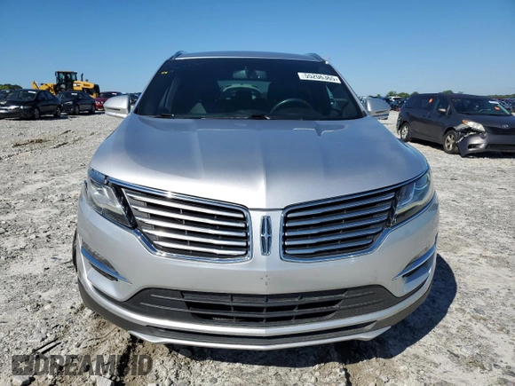 2017 Lincoln MKC Select z VIN 5LMCJ2C92HUL31143, wystawiony jako Copart lot #55206365 z przebiegiem 71 266 mil mil oraz Szkoda całkowita • Salvage title. Historia ofert i sprzedaży dostępna na DreamBid. Obrazek 5.