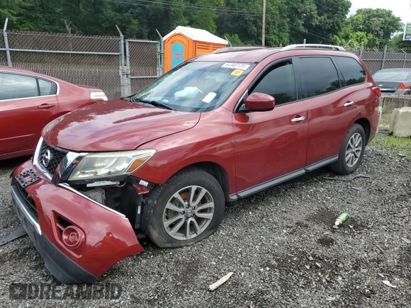 2015 Nissan Pathfinder S with VIN 5N1AR2MM1FC671098, listed as a Copart auction lot 64360135 with 140,060 mi miles and Salvage title. Bid and sale history available at DreamBid. Image 1.