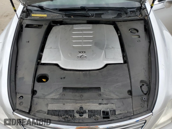 2008 Lexus LS 460 L with VIN JTHGL46F185024541, listed as a Copart auction lot 88857865 with 132,880 mi miles and Clean title. Bid and sale history available at DreamBid. Image 11.