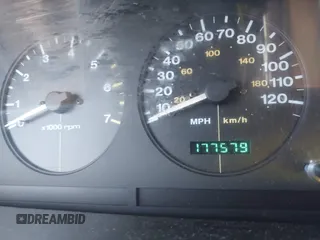 1998 Jeep Grand Cherokee with VIN 1J4FX78S2WC281501, listed as a IAAI auction lot 42140170 with 177,575 mi miles and . Bid and sale history available at DreamBid. Image 7.