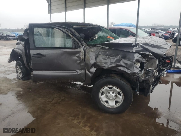 2020 Toyota Tacoma 2WD SR with VIN 5TFAX5GNXLX180503, listed as a Copart auction lot 45806625 with 40,693 mi miles and Non Repairable. Bid and sale history available at carsss.com. Image 4.