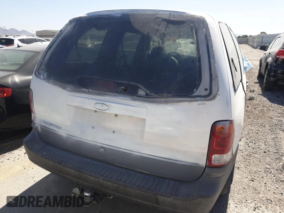 2000 Ford Windstar LX w/910A with VIN 2FMZA5044YBC18145, listed as a Copart auction lot 55472045 with 171,240 mi miles and Non repairable. Bid and sale history available at DreamBid. Image 6.
