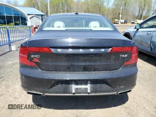 2017 Volvo S90 Inscription with VIN YV1A22ML3H1001061, listed as a Copart auction lot 51907925 with 102,718 mi miles and Salvage Title. Bid and sale history available at carsss.com. Image 6.