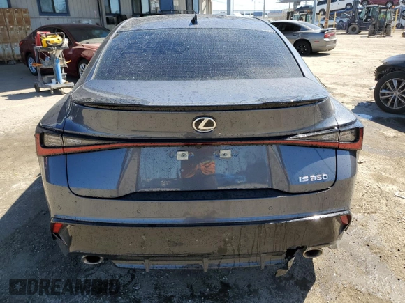 2024 Lexus IS 350 F Sport z VIN JTHGZ1B2XR5073495, wystawiony jako Copart lot #49634665 z przebiegiem 10 761 mil mil oraz Szkoda całkowita • Salvage title. Historia ofert i sprzedaży dostępna na DreamBid. Obrazek 6.
