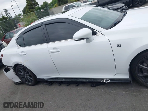 2015 Lexus GS 350 with VIN JTHBE1BL3FA014029, listed as a IAAI auction lot 42043446 with 142,258 mi miles. Bid and sale history available at carsss.com. Image 13.