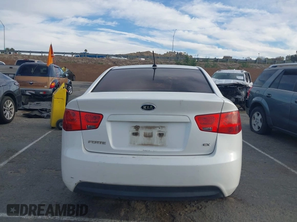 2012 Kia Forte EX with VIN KNAFU4A27C5512722, listed as a IAAI auction lot 41895345 with 184,110 mi miles. Bid and sale history available at carsss.com. Image 16.