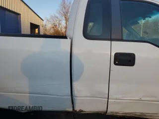 2007 Ford F-150 XL with VIN 1FTRF12W27NA28473, listed as a Copart auction lot 87459744 with Not Provided miles and Salvage Title. Bid and sale history available at carsss.com. Image 10.