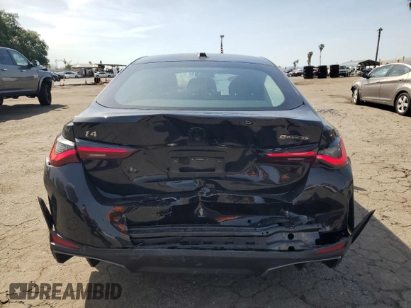 2024 BMW i4 eDrive35 z VIN WBY43AW07RFR78946, wystawiony jako Copart lot #49297505 z przebiegiem 14 176 mil mil oraz Szkody całkowita. Historia ofert i sprzedaży dostępna na DreamBid. Obrazek 6.