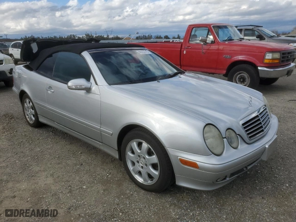 2001 Mercedes-Benz CLK-Class 3.2L with VIN WDBLK65G41T076173, listed as a Copart auction lot 46253745 with 175,868 mi miles and Clean Title. Bid and sale history available at carsss.com. Image 4.