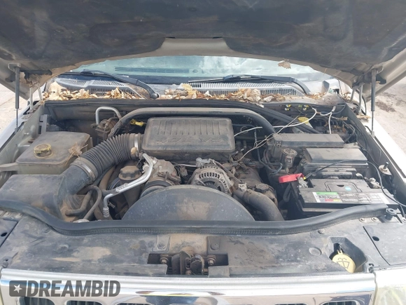 2007 Jeep Commander Limited with VIN 1J8HG58P77C635747, listed as a IAAI auction lot 42474477 with 173,950 mi miles and . Bid and sale history available at DreamBid. Image 10.