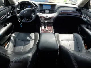 2019 Infiniti Q70 Luxe with VIN JN1BY1AR3KM585742, listed as a Copart auction lot 49002355 with 102,693 mi miles and Salvage Title. Bid and sale history available at DreamBid. Image 8.