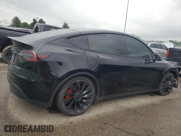 2022 Tesla Model Y Performance с VIN 7SAYGDEF5NF554018, выставлен на аукционе Copart как лот 65062185 с пробегом Не указан миль и Списание • Salvage title. История ставок и продаж доступна на DreamBid. Изображение 3.