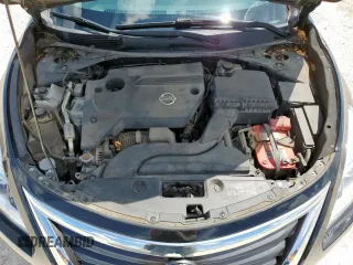 2015 Nissan Altima 2.5 z VIN 1N4AL3AP1FC213710, wystawiony jako Copart lot #62094395 z przebiegiem 161 331 mil mil oraz Szkoda całkowita • Salvage title. Historia ofert i sprzedaży dostępna na DreamBid. Obrazek 11.