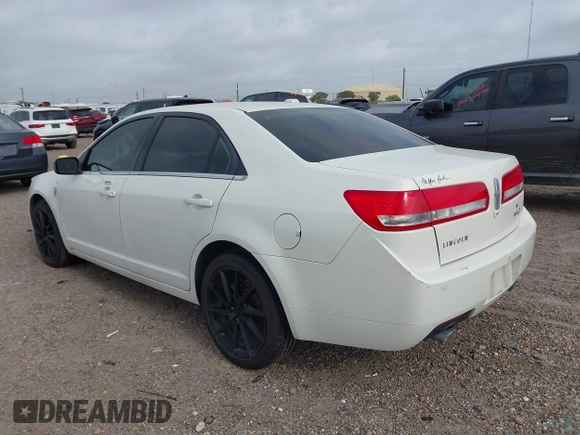 2012 Lincoln MKZ z VIN 3LNHL2GC5CR821004, wystawiony jako IAAI lot #41920319 z przebiegiem 91 081 mil mil oraz . Historia ofert i sprzedaży dostępna na DreamBid. Obrazek 3.