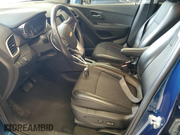 2020 Chevrolet Trax LT with VIN 3GNCJPSB0LL294502, listed as a Copart auction lot 64955145 with 31,947 mi miles and Salvage title. Bid and sale history available at DreamBid. Image 7.