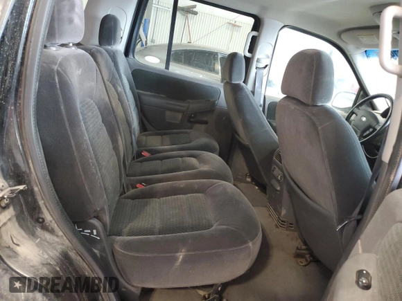 2002 Ford Explorer XLT z VIN 1FMZU73E62UC79442, wystawiony jako Copart lot #49327945 z przebiegiem 223 283 mil mil oraz Czysty tytuł • Clean title. Historia ofert i sprzedaży dostępna na DreamBid. Obrazek 11.