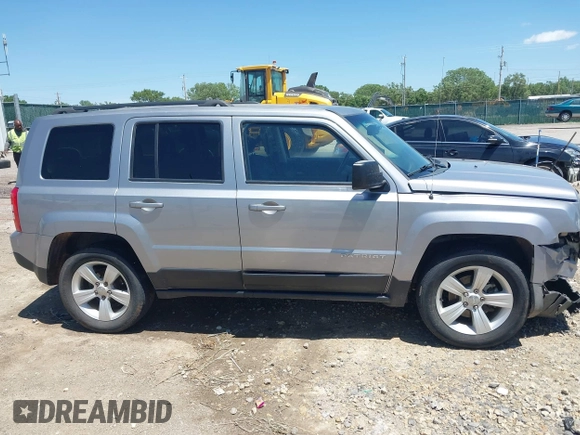 2016 Jeep Patriot High Altitude with VIN 1C4NJRFB3GD767635, listed as a IAAI auction lot 42285932 with 129,434 mi miles and . Bid and sale history available at DreamBid. Image 13.
