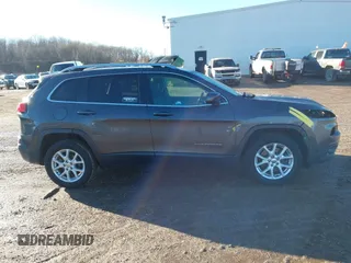 2018 Jeep Cherokee Latitude Plus with VIN 1C4PJLLB4JD503275, listed as a IAAI auction lot 41665557 with 117,839 mi miles. Bid and sale history available at carsss.com. Image 13.