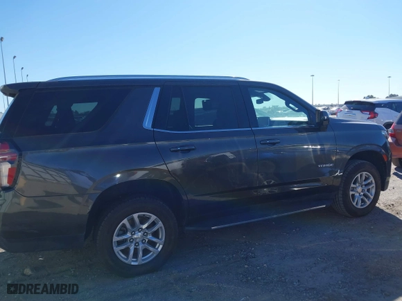 2021 Chevrolet Tahoe LT with VIN 1GNSCNKD9MR266140, listed as a IAAI auction lot 40631424 with 70,637 mi miles. Bid and sale history available at carsss.com. Image 13.