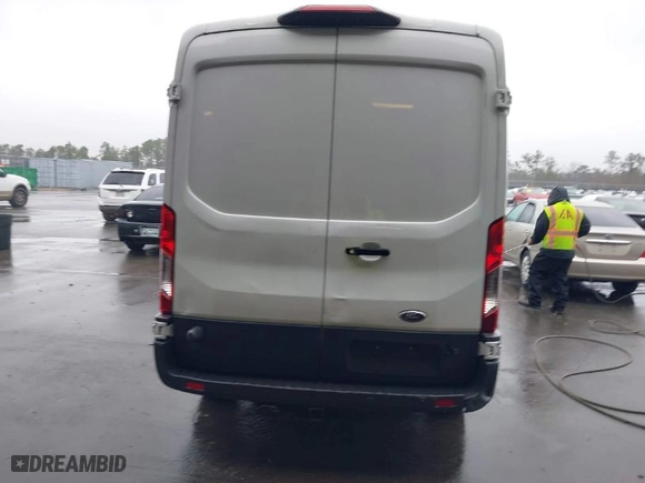2018 Ford Transit Van with VIN 1FTBW2CMXJKA90555, listed as a IAAI auction lot 41539215 with NaN miles. Bid and sale history available at carsss.com. Image 16.