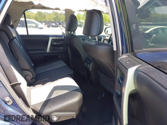 2017 Toyota 4Runner SR5 with VIN JTEBU5JR6H5470826, listed as a IAAI auction lot 42021376 with 60,460 mi miles and . Bid and sale history available at DreamBid. Image 8.